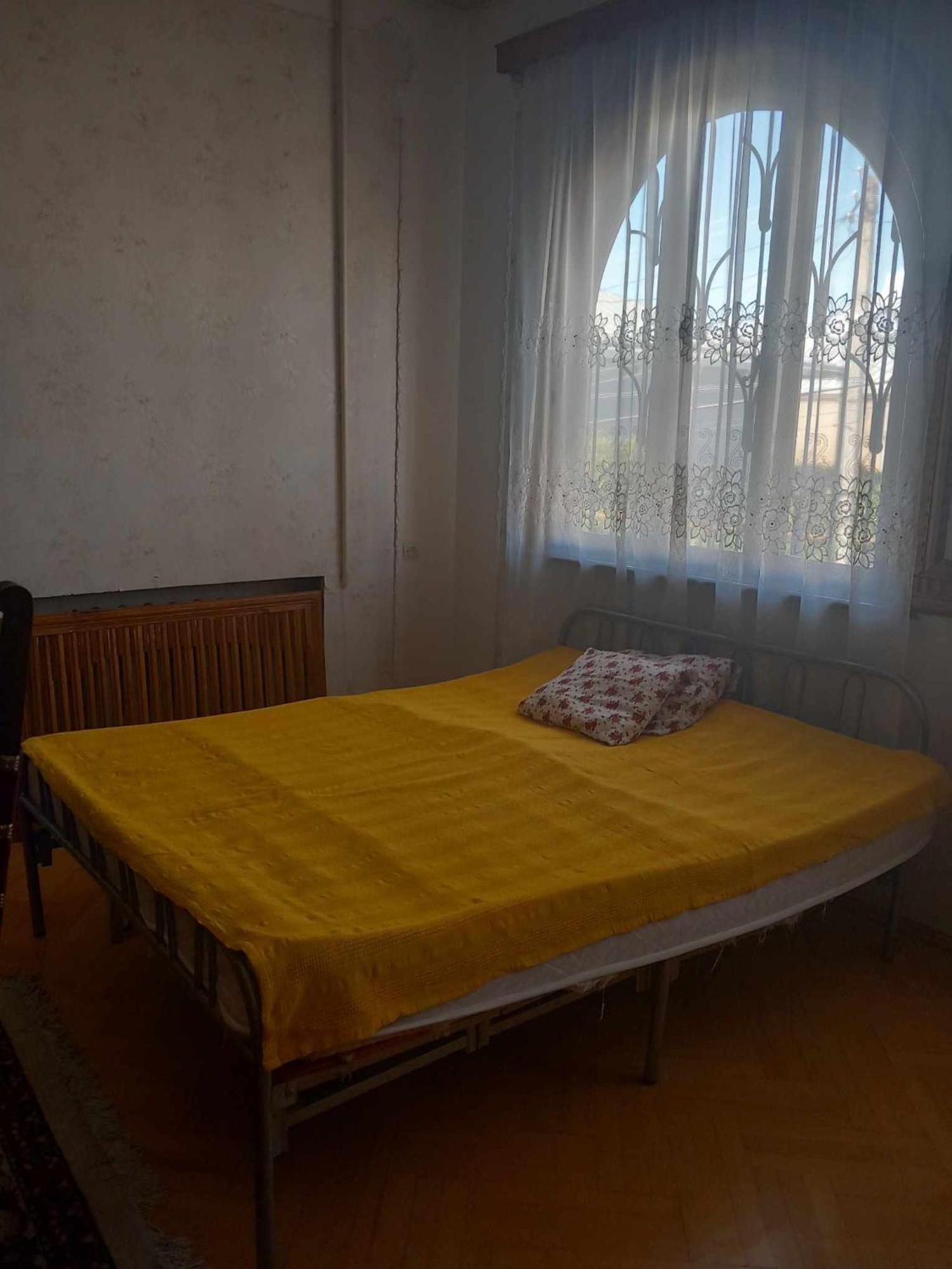Guli Hotel Gori Luaran gambar
