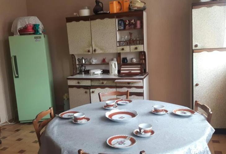 Guli Hotel Gori Luaran gambar