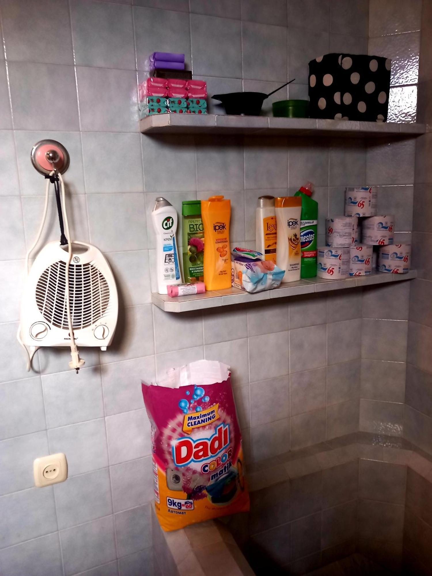 Guli Hotel Gori Luaran gambar
